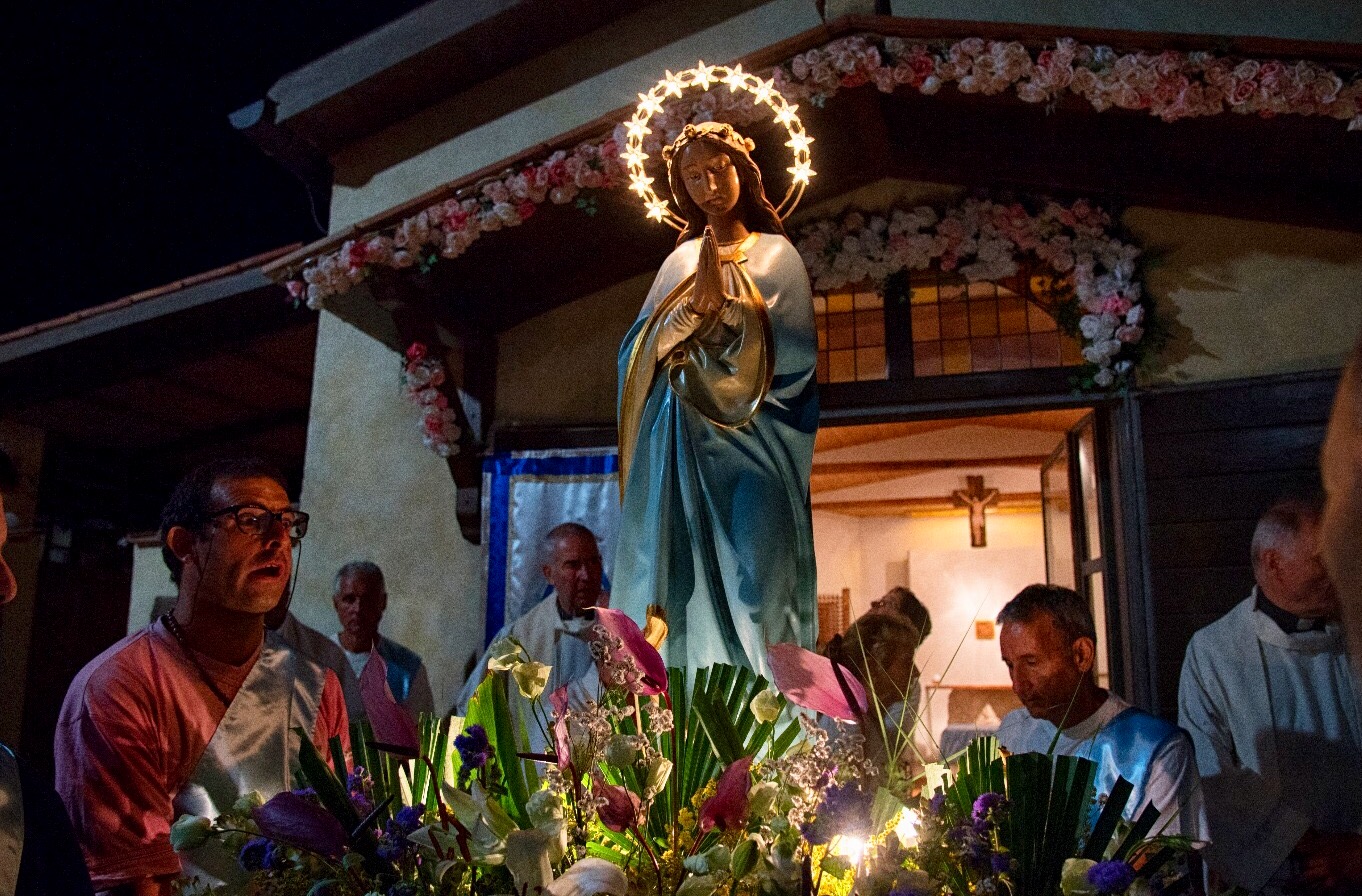 La processione dell''Assunta all''Idroscalo di Ostia